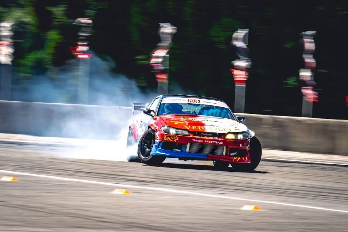 ハヤブサ陸送 横山 FORMULA DRIFT JAPAN2（FDJ2） に参戦