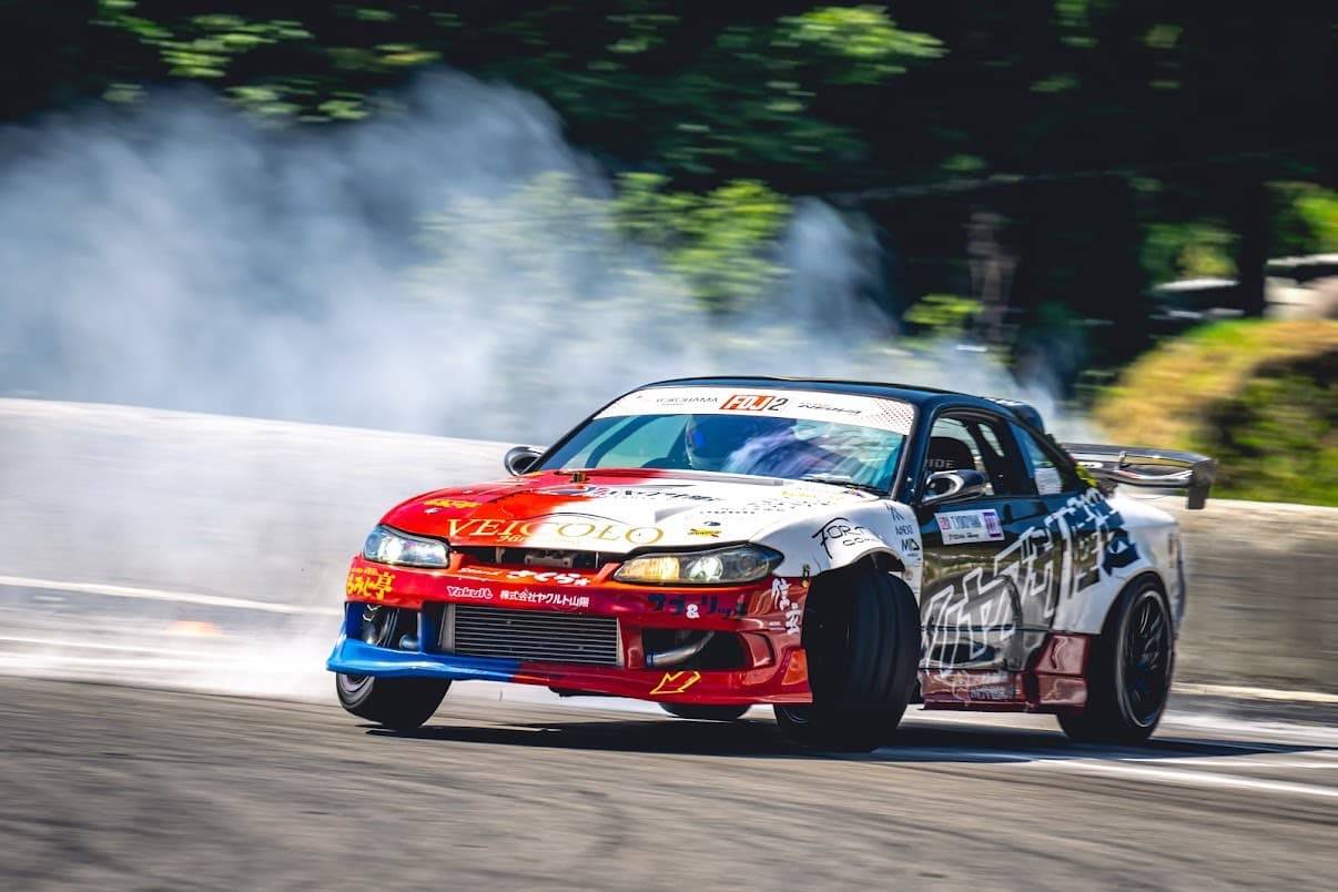 ハヤブサ陸送 横山 FORMULA DRIFT JAPAN2（FDJ2） に参戦